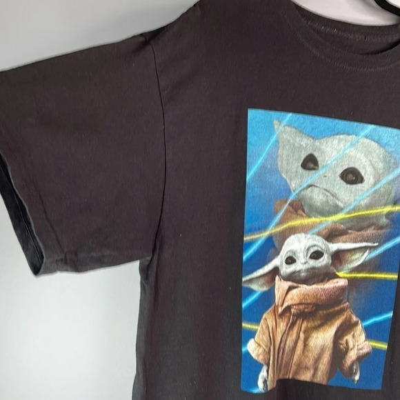 STAR WARS Mens Black Grogu Baby Yoda The Manalorian Graphic Crewneck T-Shirt XL - Picture 6 of 11